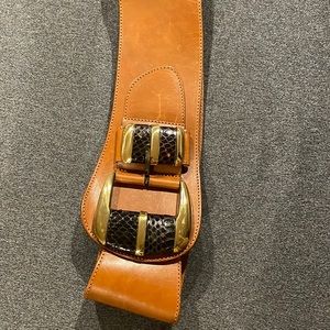 Monise Elegant Dressy Leather Belt w/Snakeskin on buckle